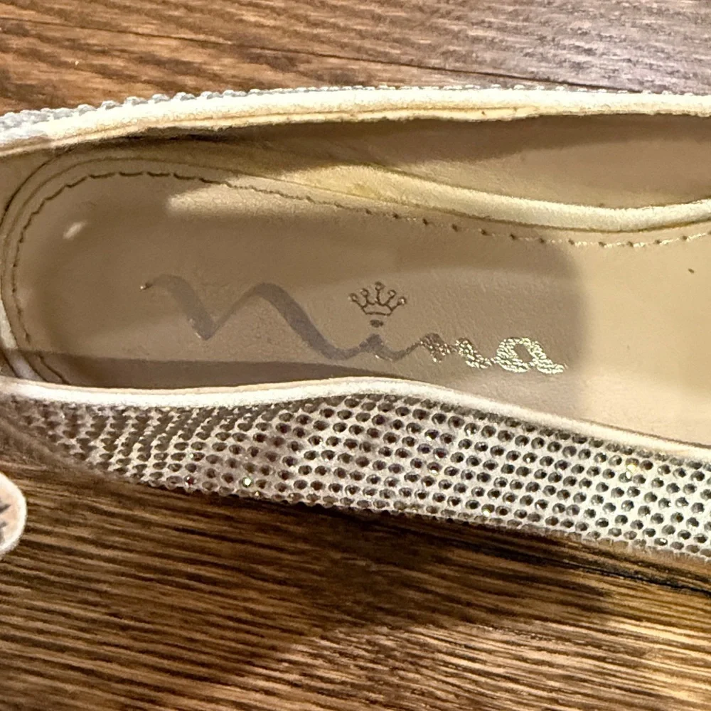 Nina Elegant White Block Heel Women's Shoes Size 3